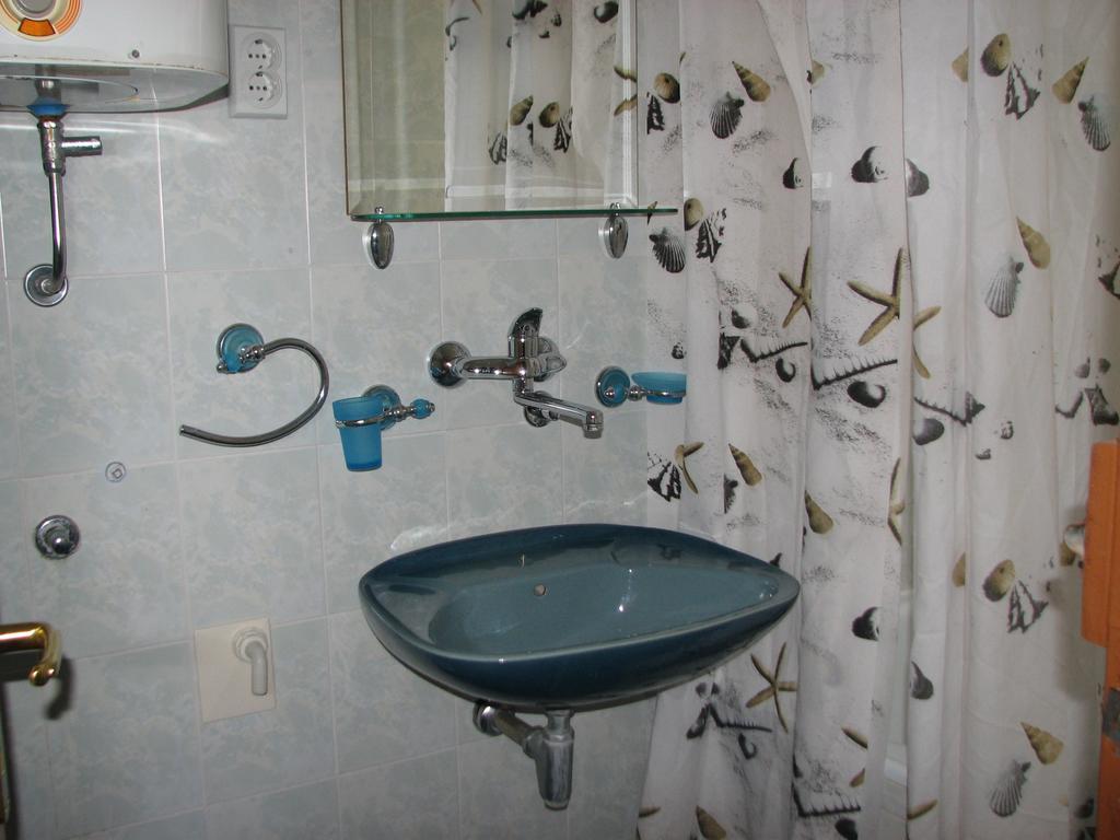 Guest House Ivo Jovanovic Sveti Stefan Phòng bức ảnh